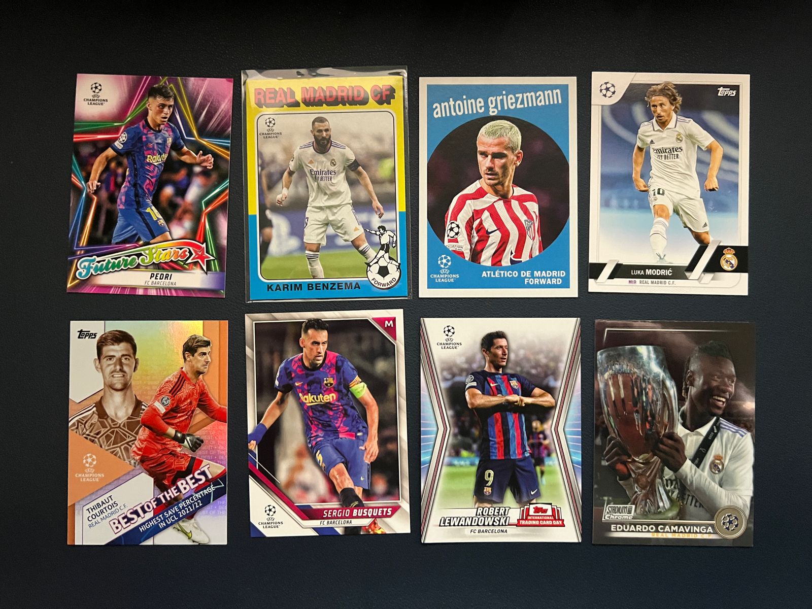 Lot hot of soccer cards