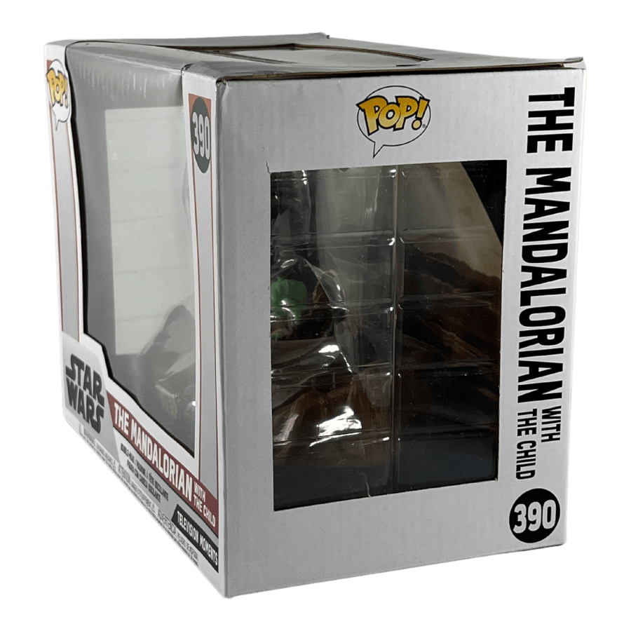 The Mandalorian with The Child 390 - Funko Pop Moments